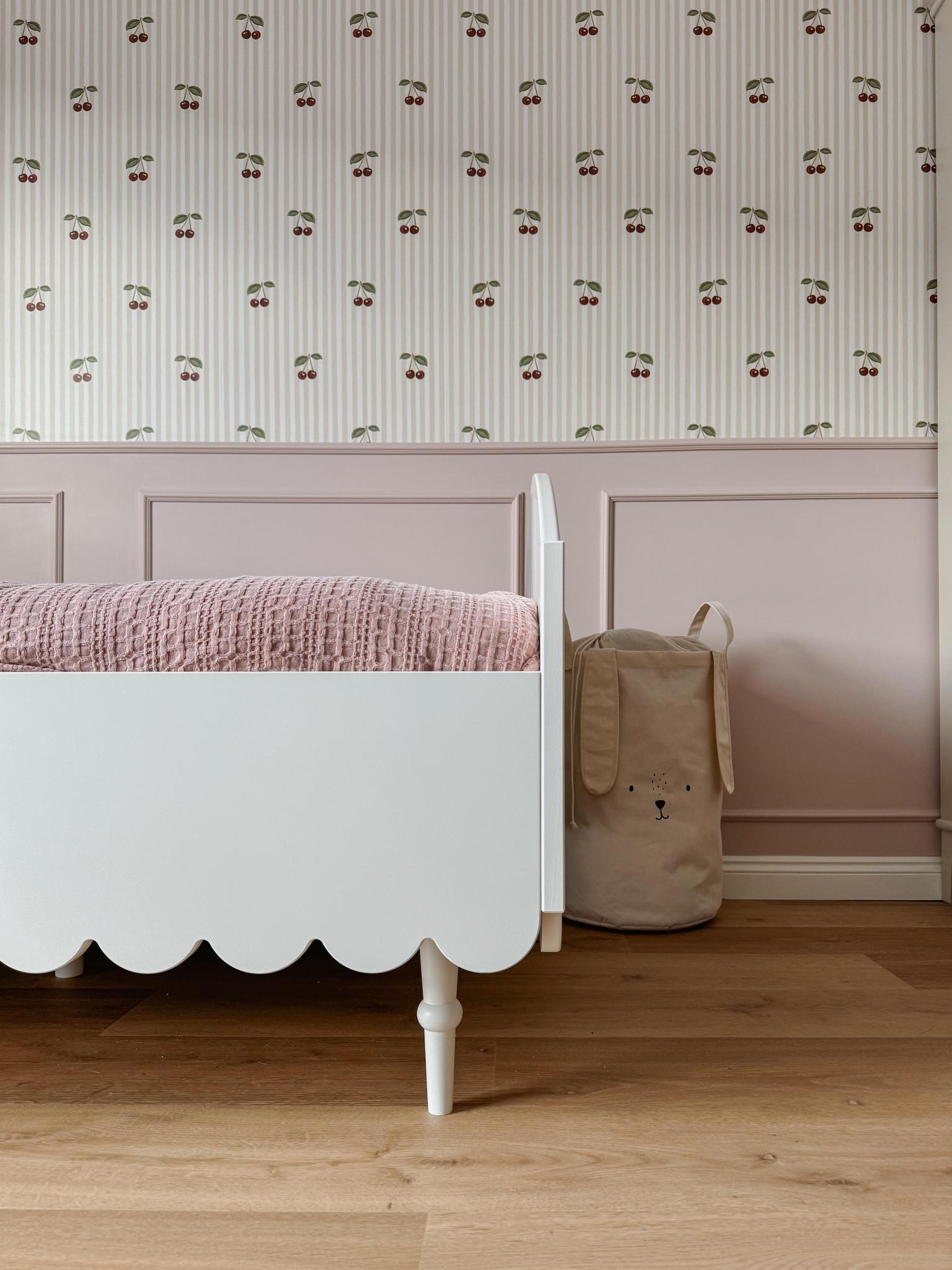 Handmade 'Babushka' White Bed 120 x 200cm