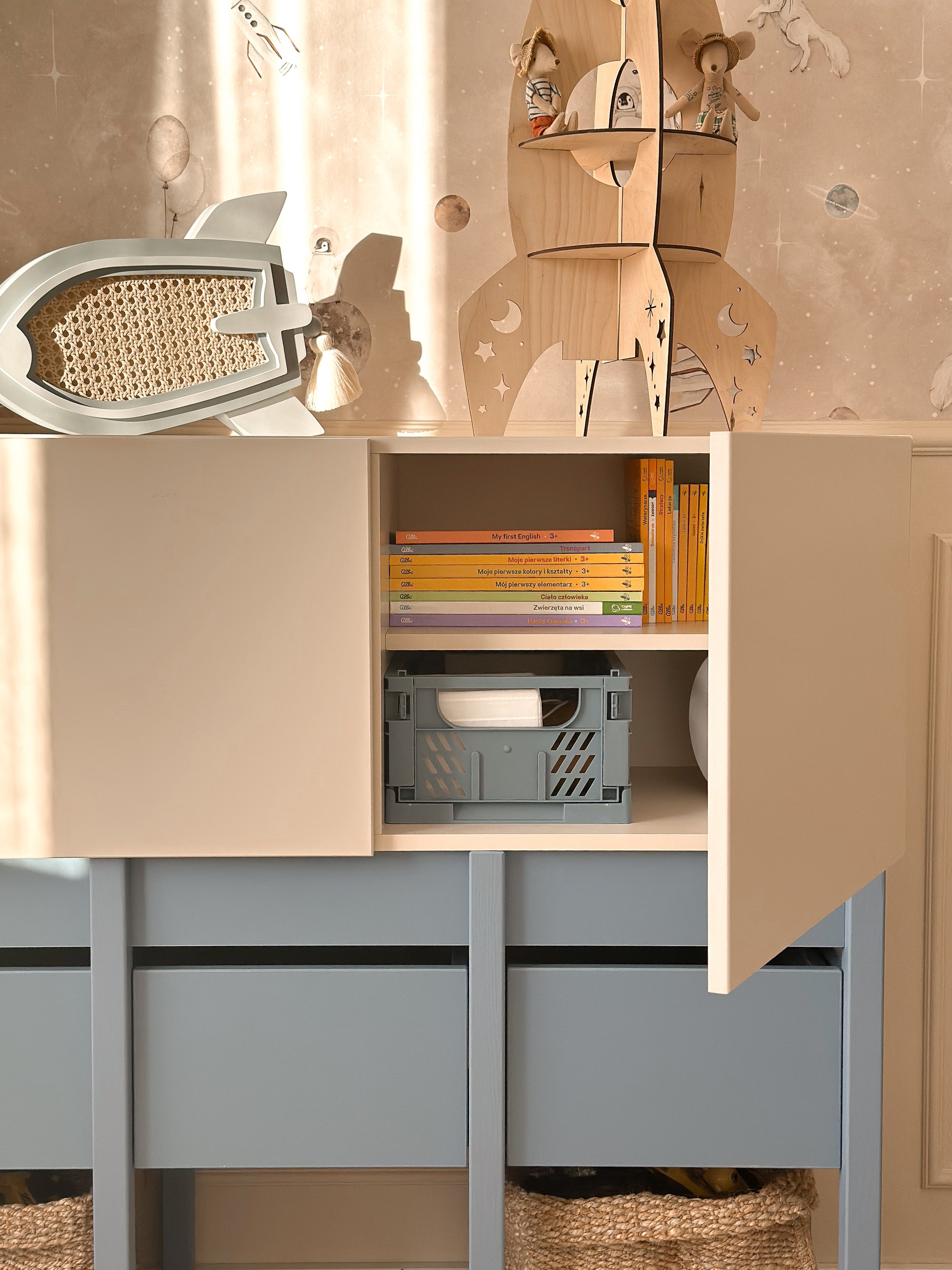 Handmade 'Tweens' Blue Chest of Drawers