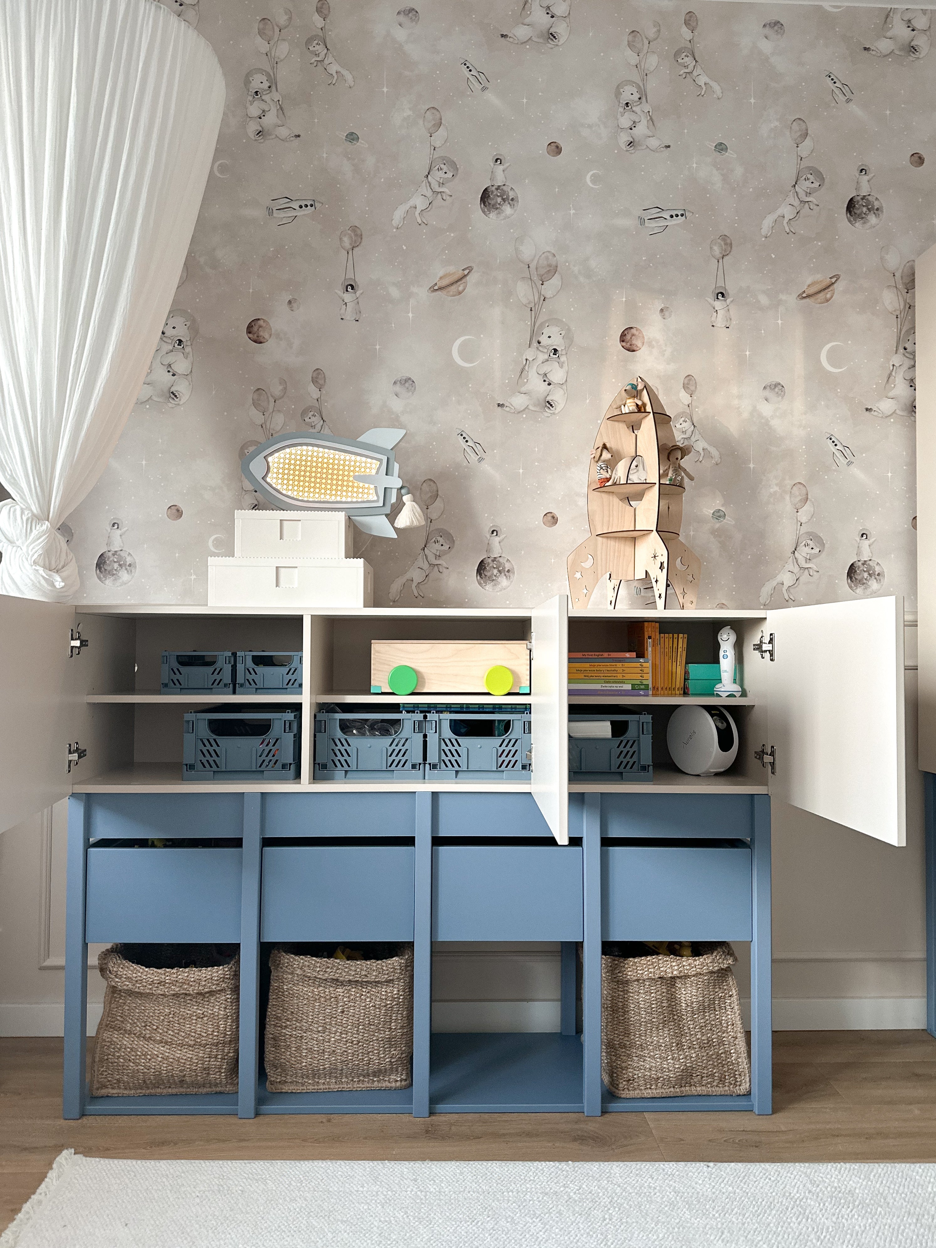 Handmade 'Tweens' Blue Chest of Drawers