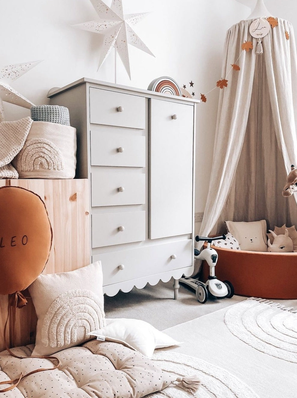 Handmade 'Babushka' White Chest of Drawers
