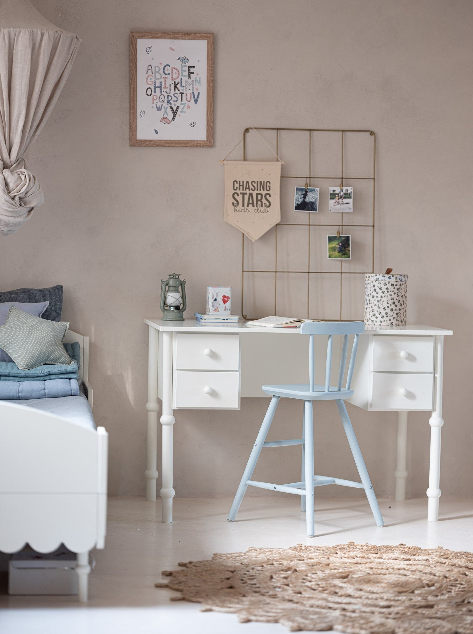 Handmade 'Babushka' White Desk