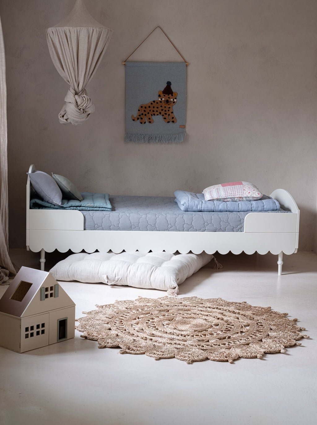 Handmade 'Babushka' White Bed 90 x 200cm