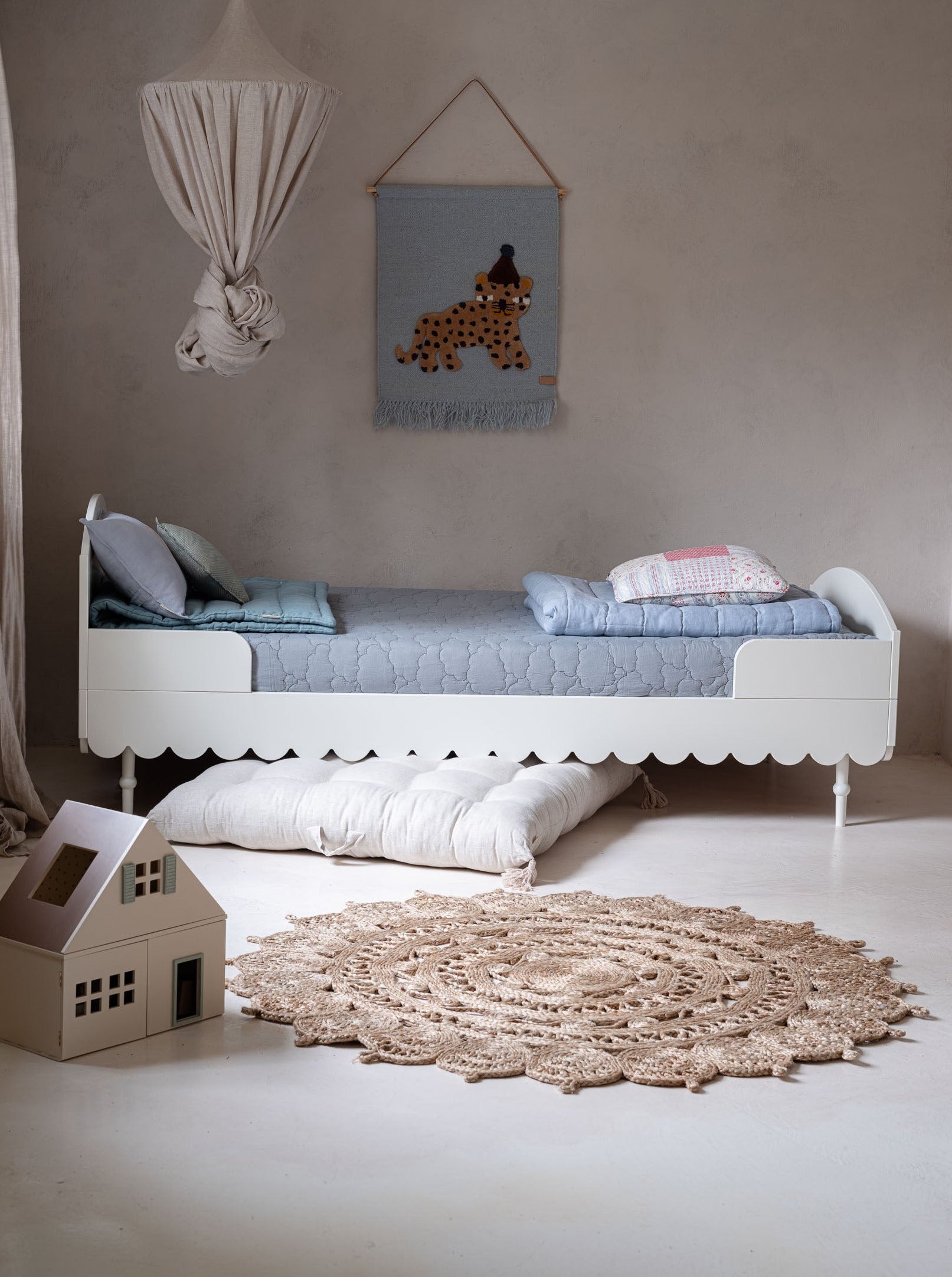 Handmade 'Babushka' White Bed 90 x 200cm