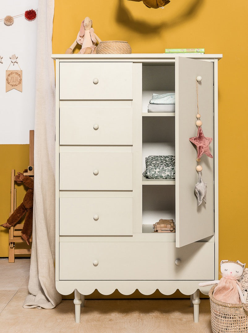 Handmade 'Babushka' Olive Chest of Drawers