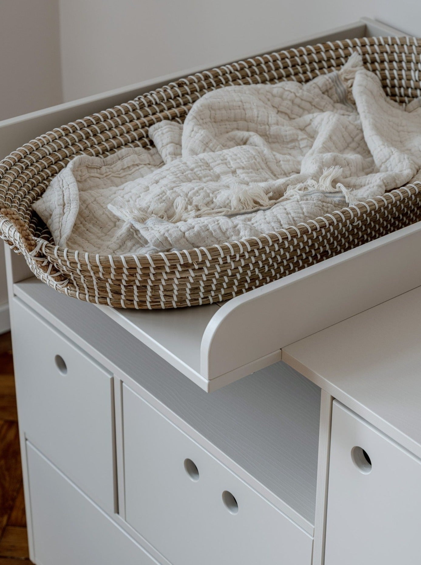 Handmade Birch 'River' Chest of Drawer - Sand