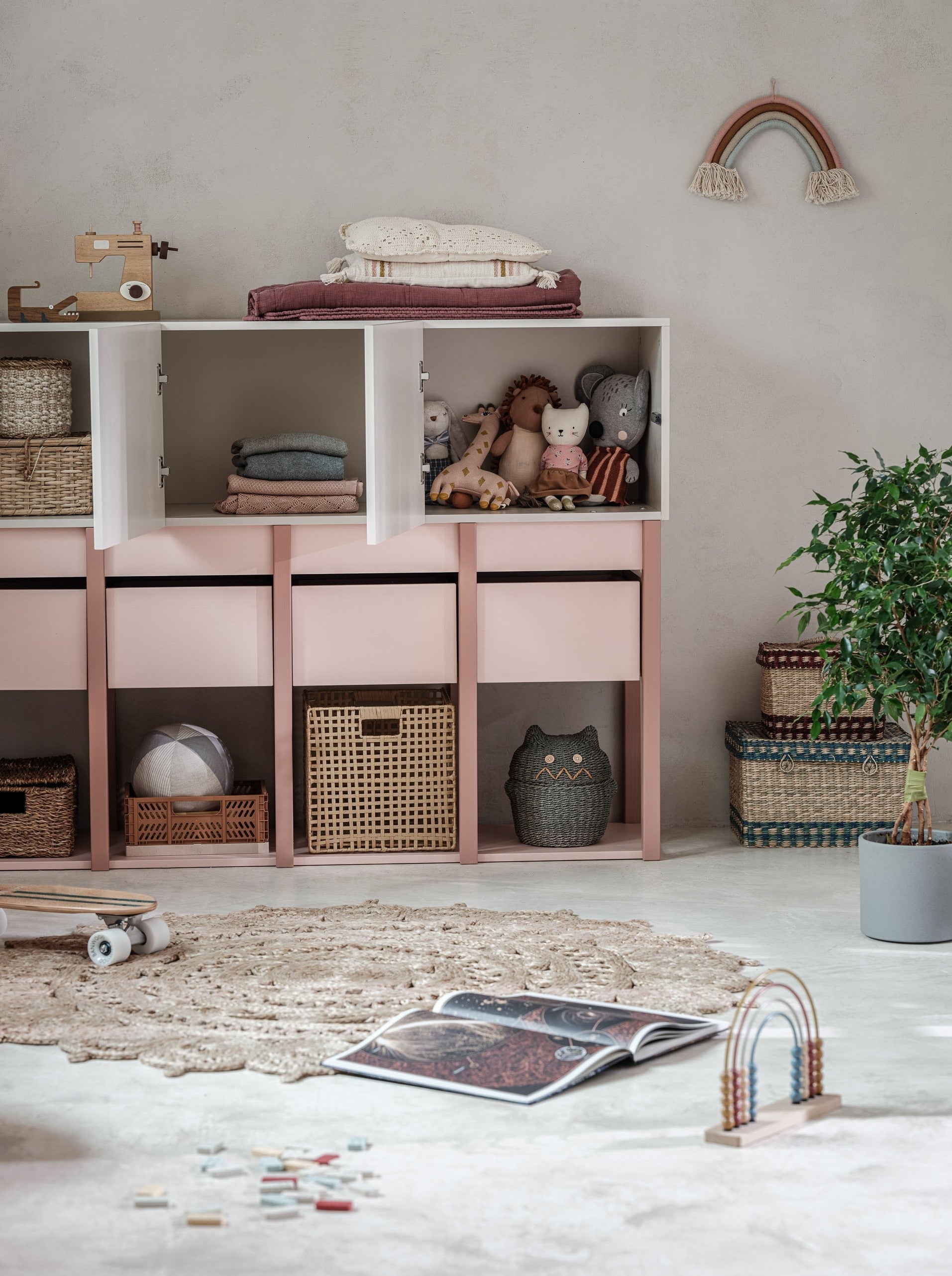 Handmade 'Tweens' Pink Chest of Drawers