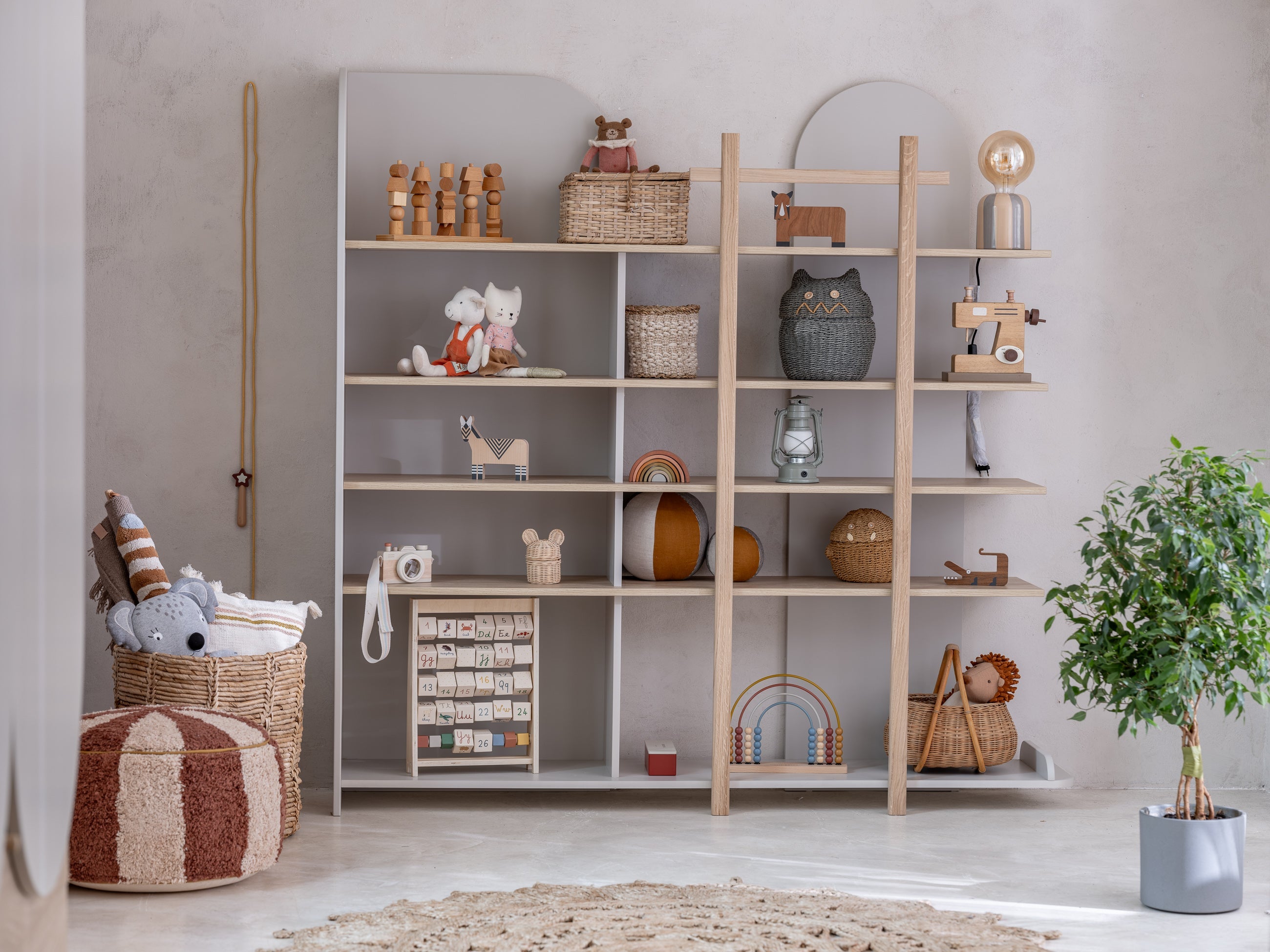 Handmade 'Bloom' Regal Bookshelf - 2 Sizes Available