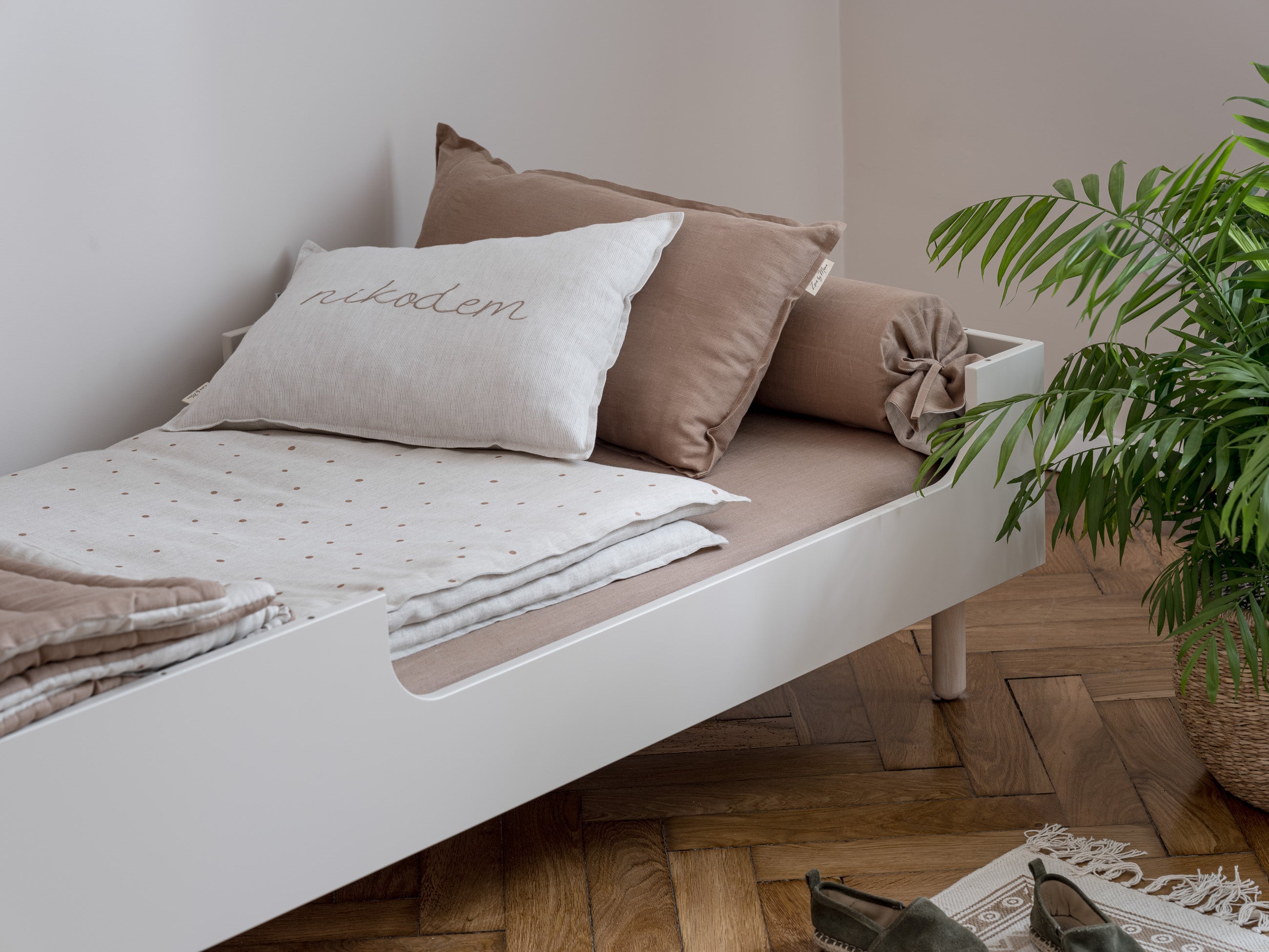 Handmade Birch 'River' Cot Bed 70 x 140cm - Sand