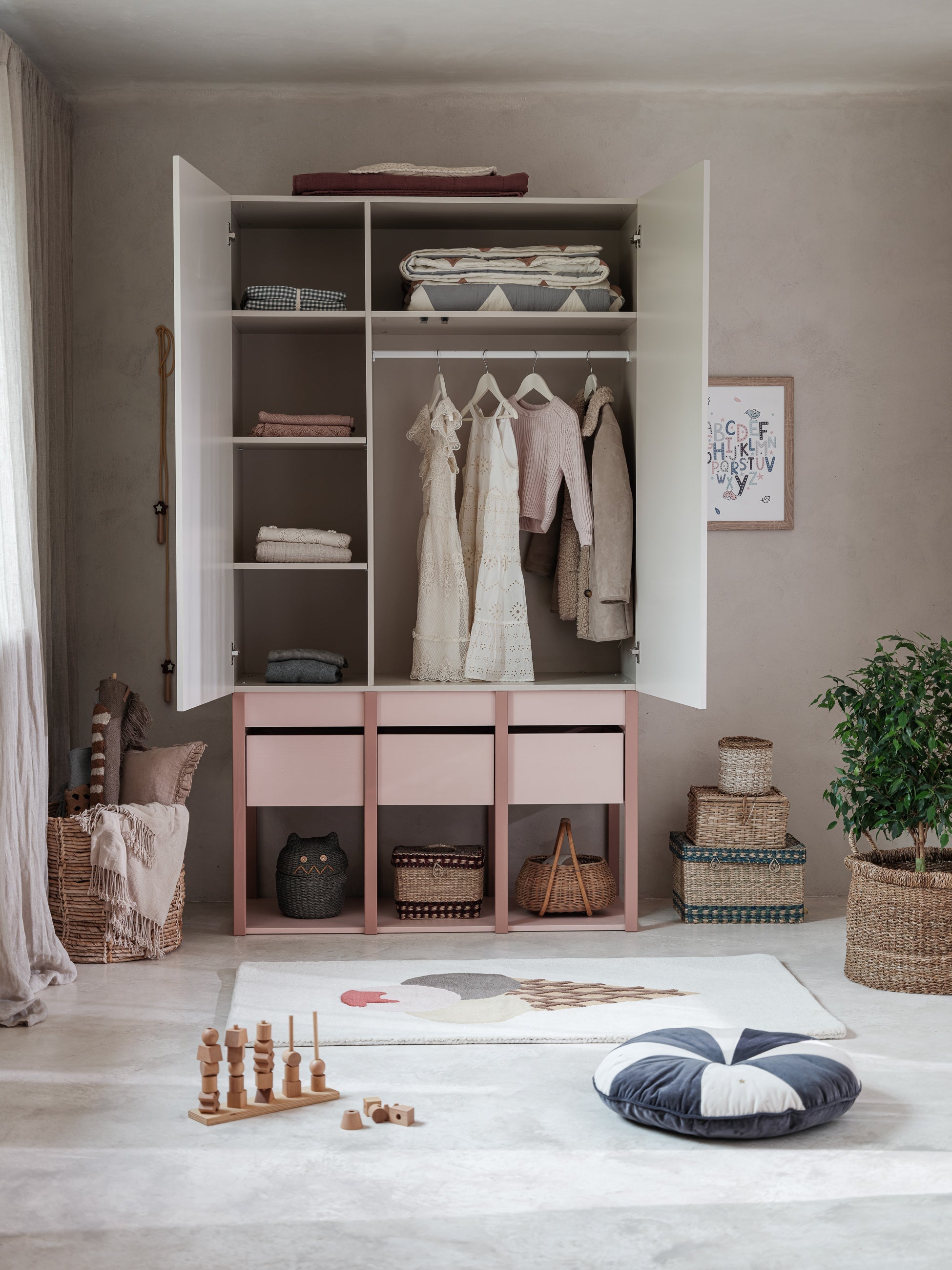 Handmade 'Tweens' Pink Wardrobe