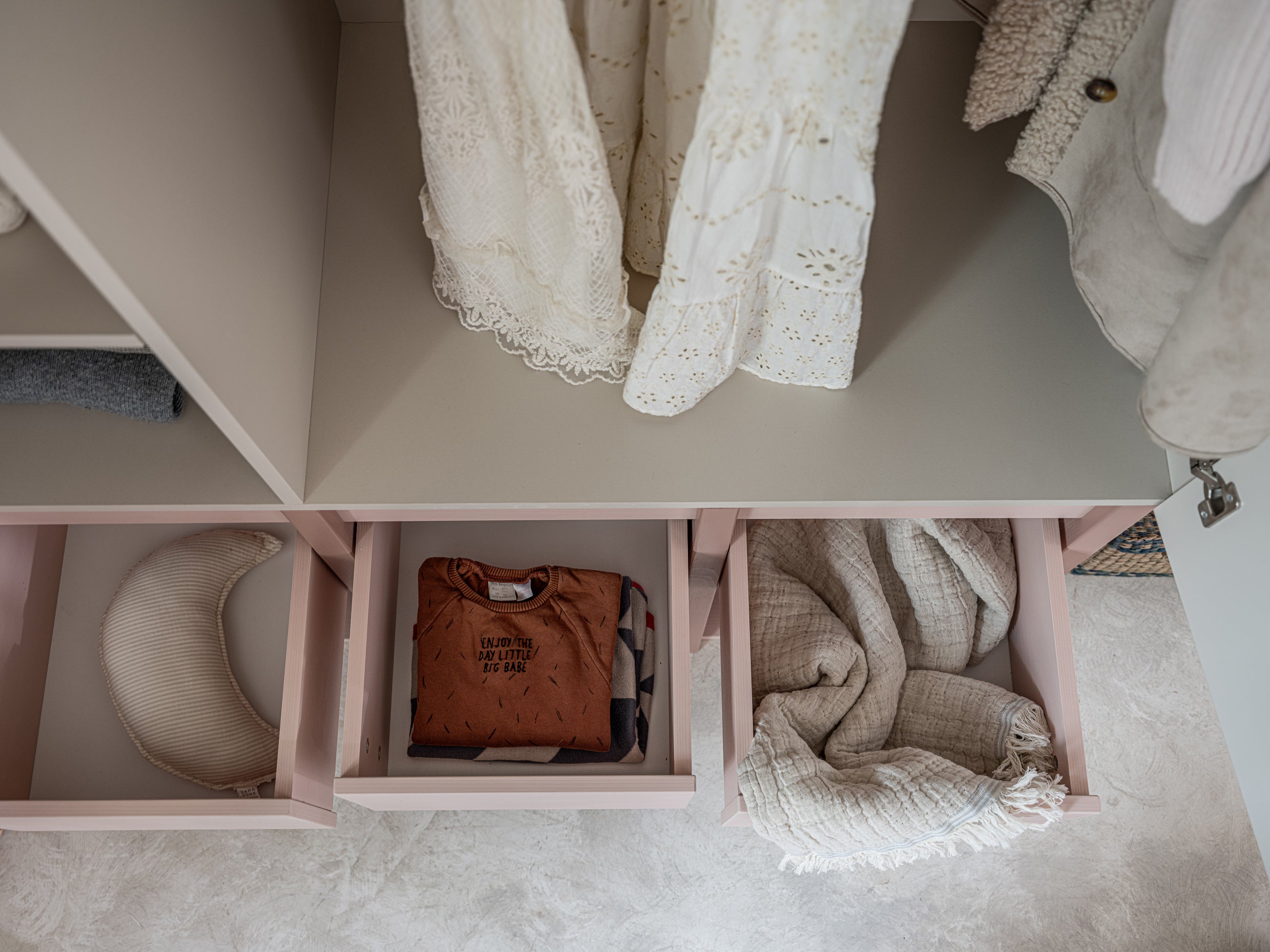 Handmade 'Tweens' Pink Wardrobe